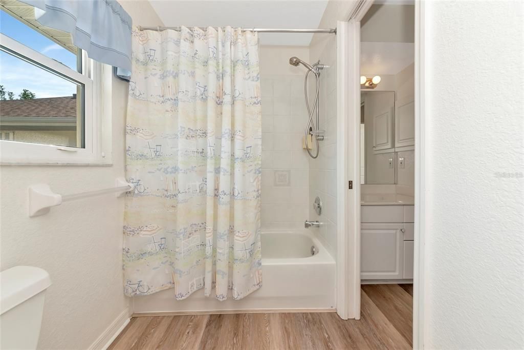 For Sale: $799,900 (4 beds, 3 baths, 3070 Square Feet)