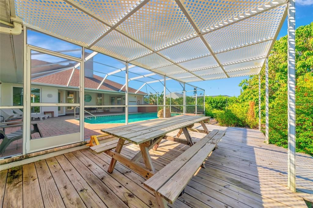 For Sale: $799,900 (4 beds, 3 baths, 3070 Square Feet)