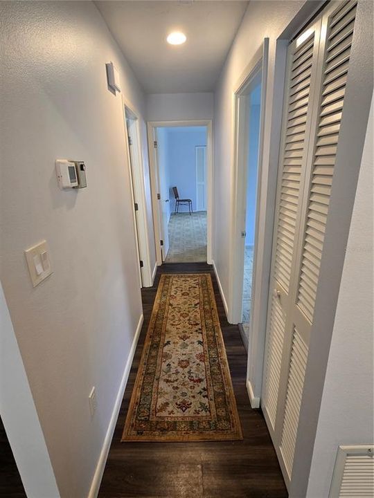 For Rent: $2,500 (3 beds, 2 baths, 2004 Square Feet)