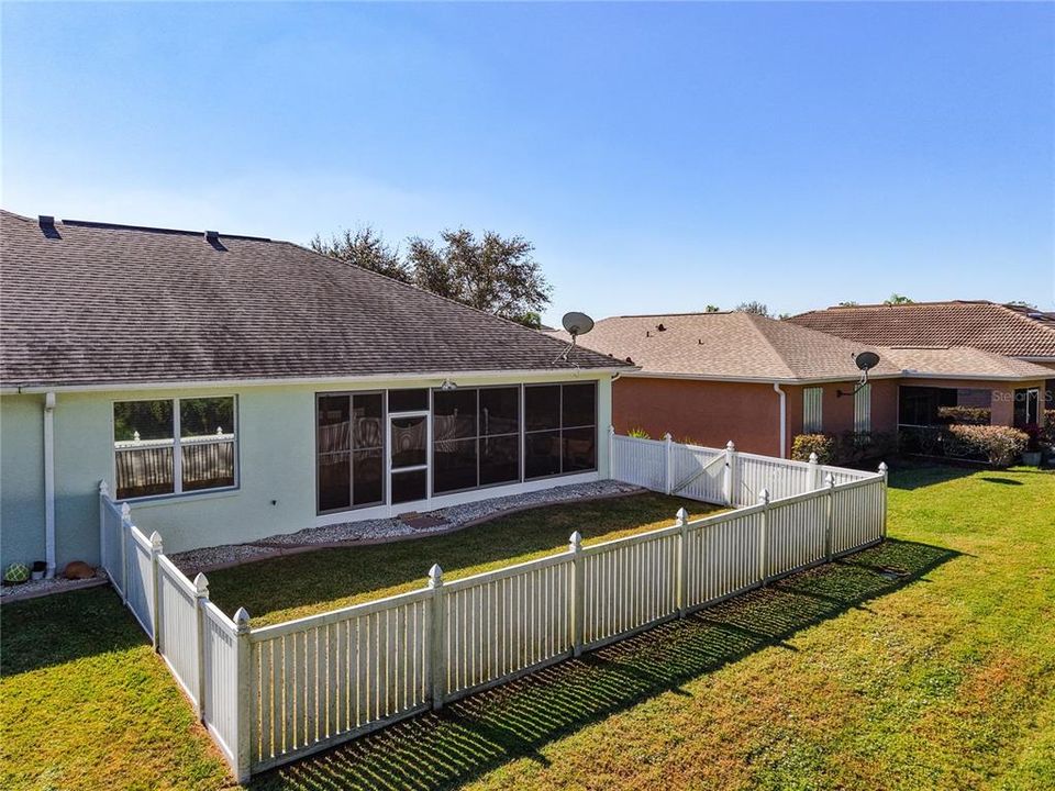 For Sale: $335,000 (3 beds, 2 baths, 1716 Square Feet)