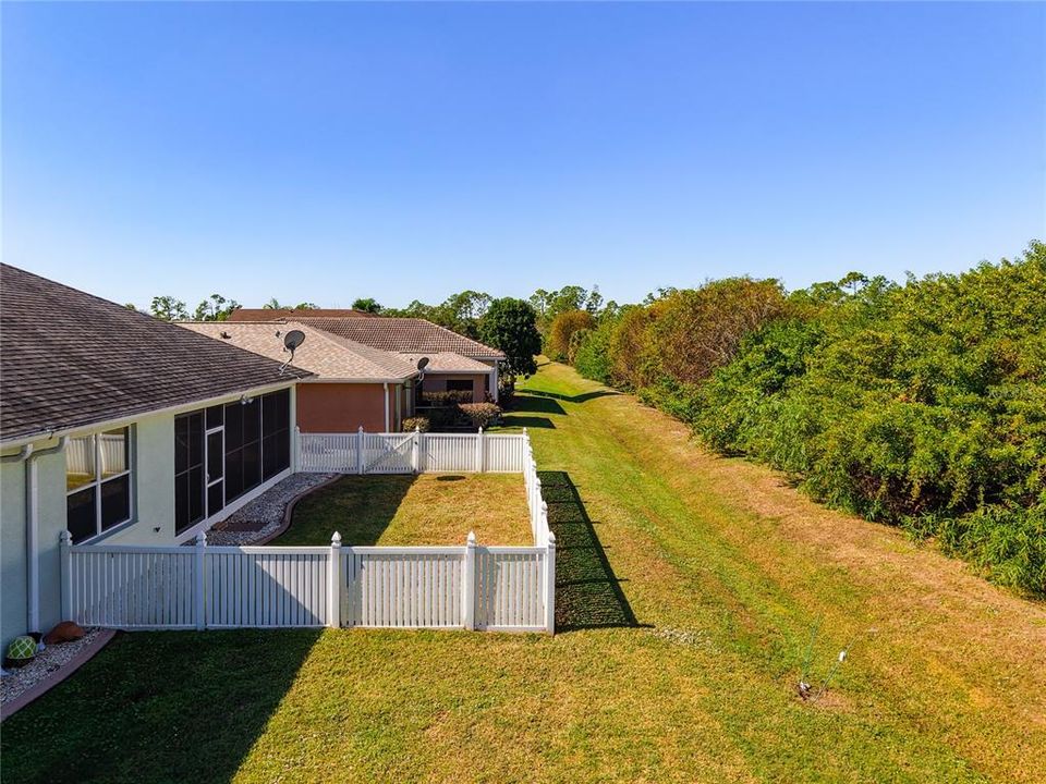 For Sale: $335,000 (3 beds, 2 baths, 1716 Square Feet)