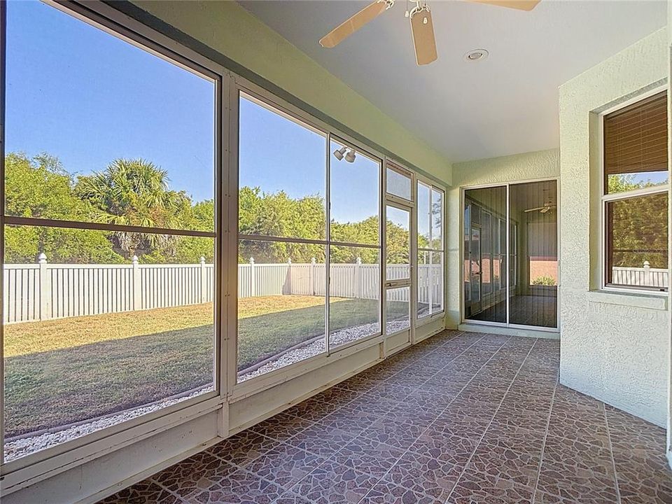 For Sale: $335,000 (3 beds, 2 baths, 1716 Square Feet)