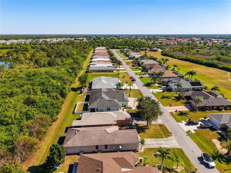 For Sale: $335,000 (3 beds, 2 baths, 1716 Square Feet)