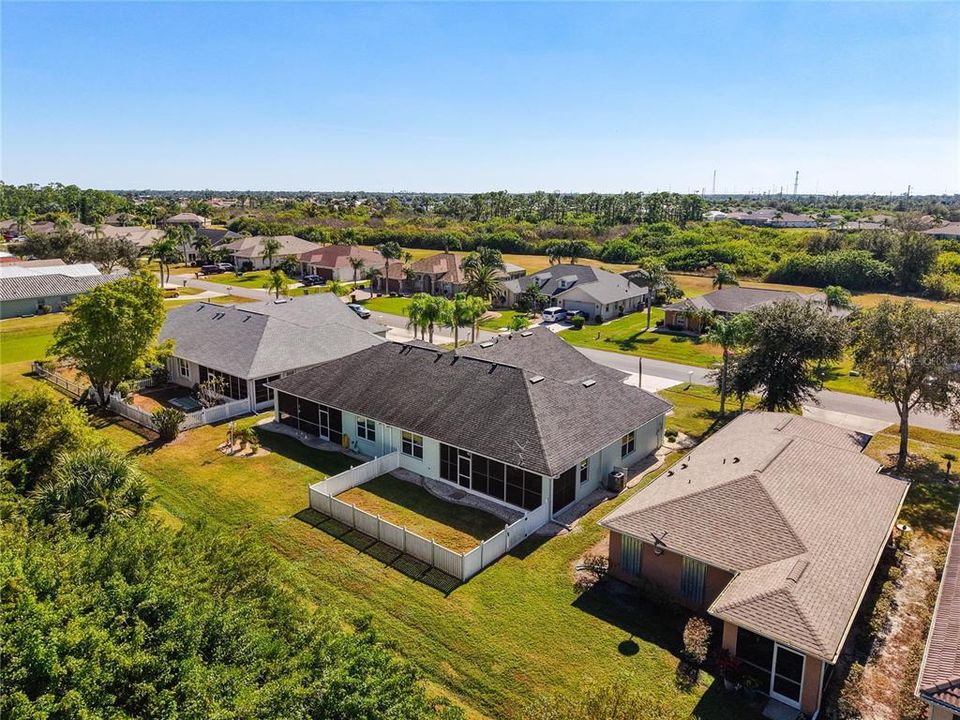 For Sale: $335,000 (3 beds, 2 baths, 1716 Square Feet)