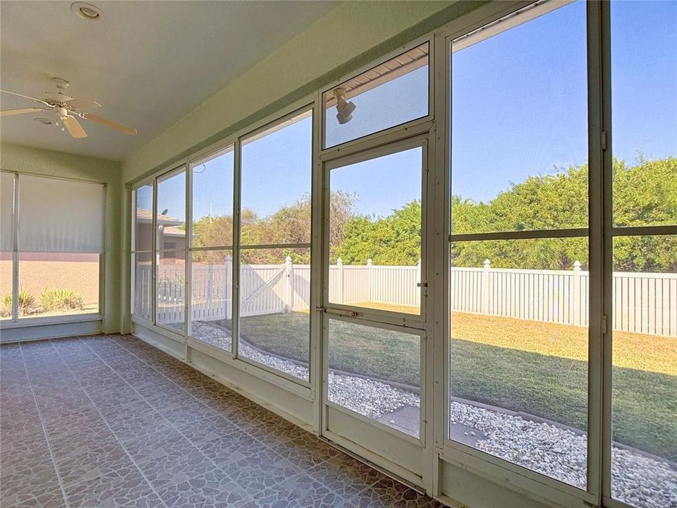 For Sale: $335,000 (3 beds, 2 baths, 1716 Square Feet)