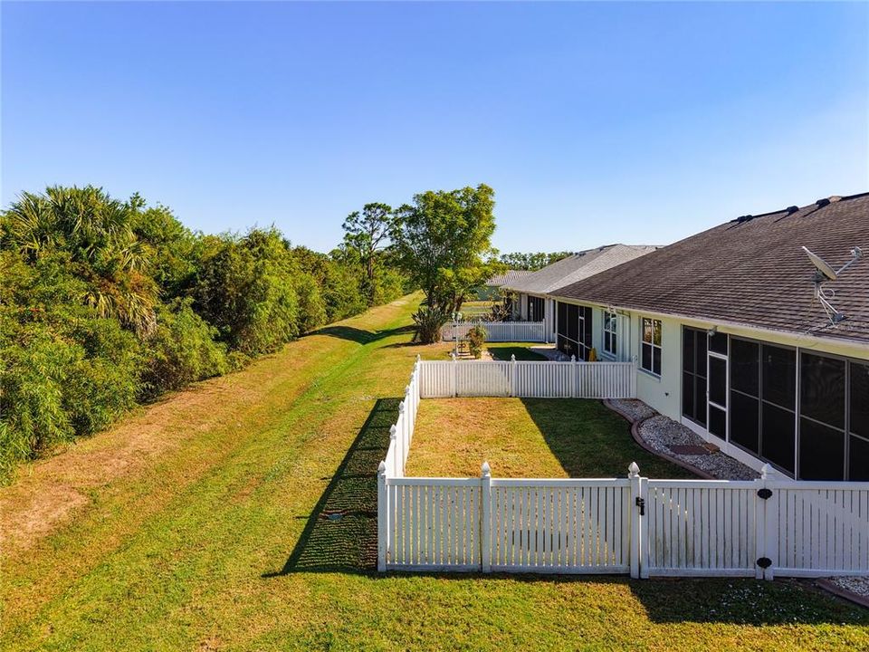 For Sale: $335,000 (3 beds, 2 baths, 1716 Square Feet)