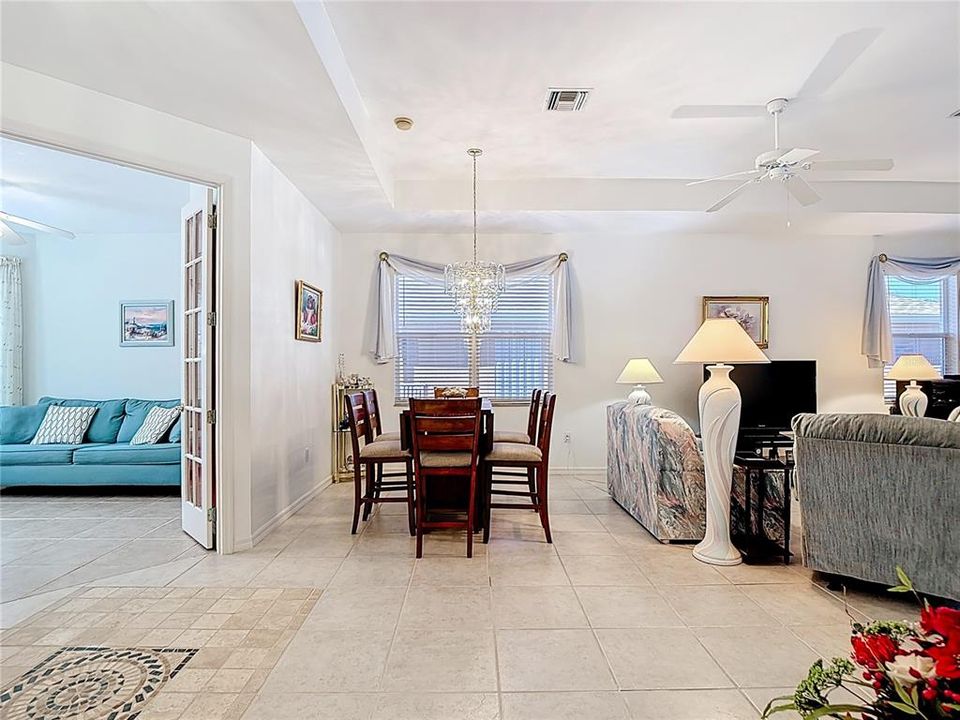 For Sale: $335,000 (3 beds, 2 baths, 1716 Square Feet)