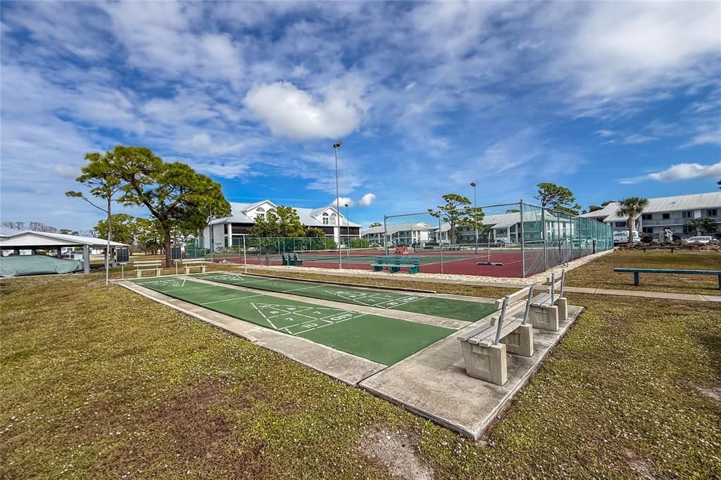 待售: $249,900 (2 贝兹, 2 浴室, 1092 平方英尺)