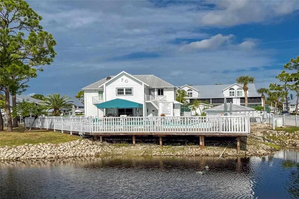 待售: $249,900 (2 贝兹, 2 浴室, 1092 平方英尺)