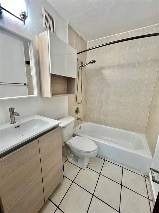 En Renta: $1,700 (1 camas, 1 baños, 750 Pies cuadrados)