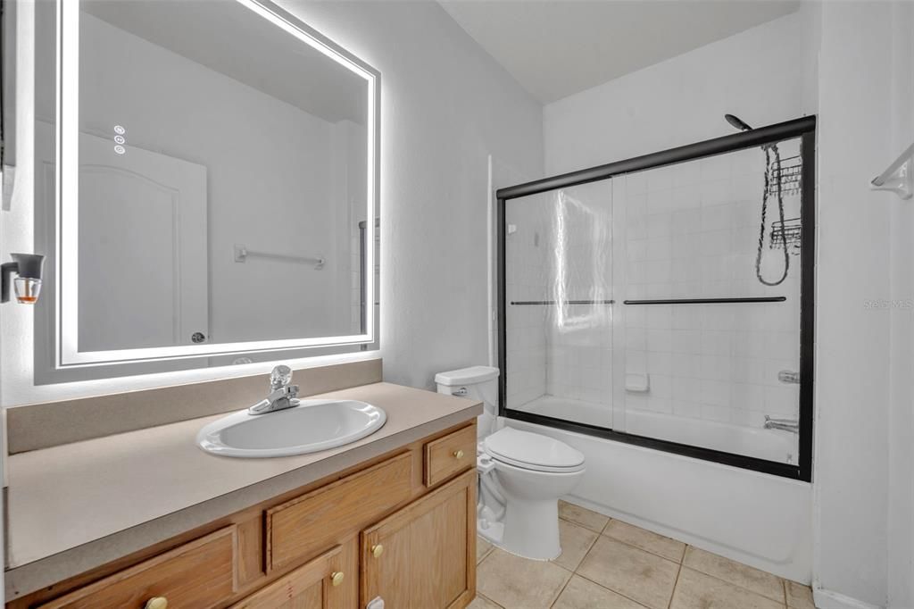 For Sale: $195,000 (3 beds, 2 baths, 1351 Square Feet)