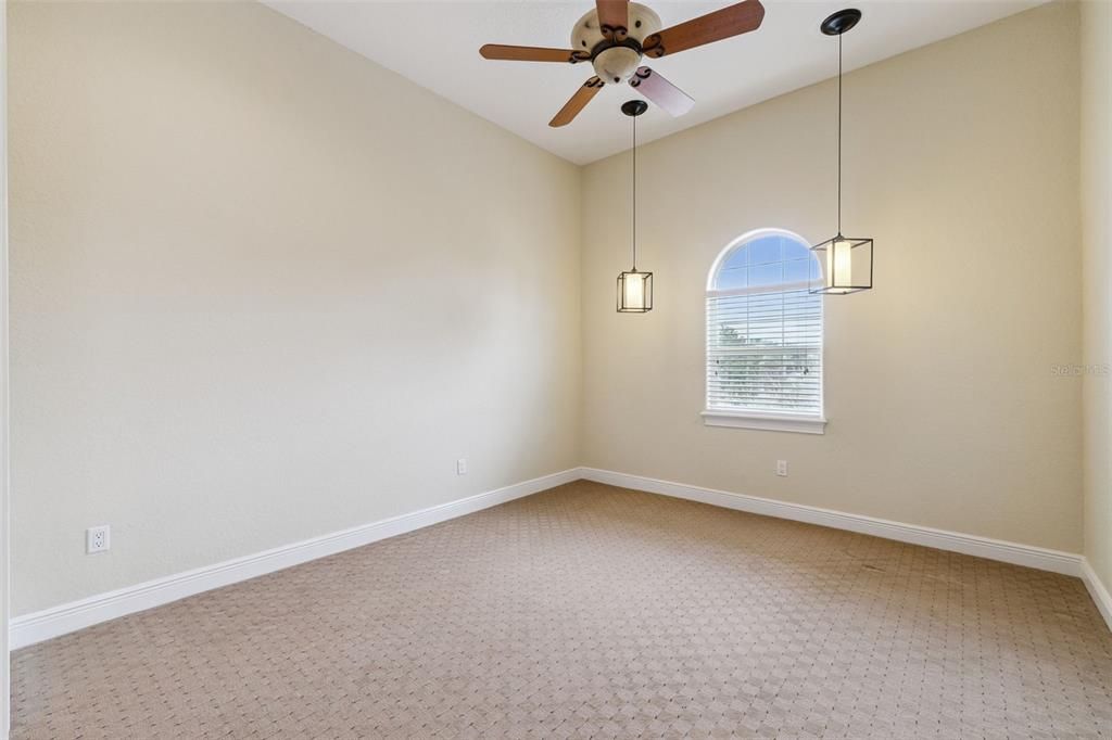 For Sale: $2,160,000 (5 beds, 6 baths, 6141 Square Feet)