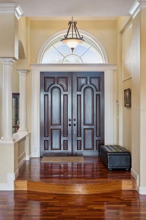 For Sale: $2,160,000 (5 beds, 6 baths, 6141 Square Feet)