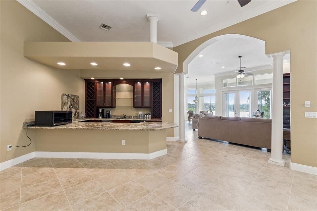 For Sale: $2,160,000 (5 beds, 6 baths, 6141 Square Feet)