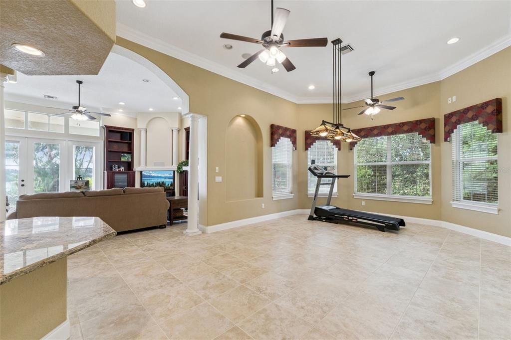 For Sale: $2,160,000 (5 beds, 6 baths, 6141 Square Feet)