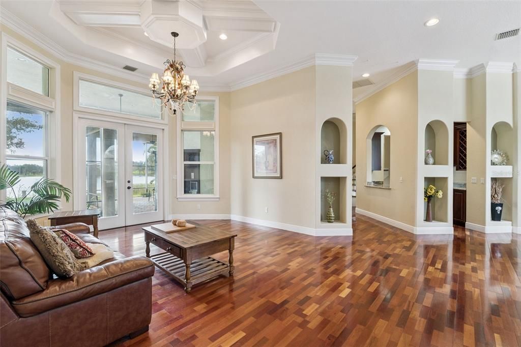 For Sale: $2,160,000 (5 beds, 6 baths, 6141 Square Feet)