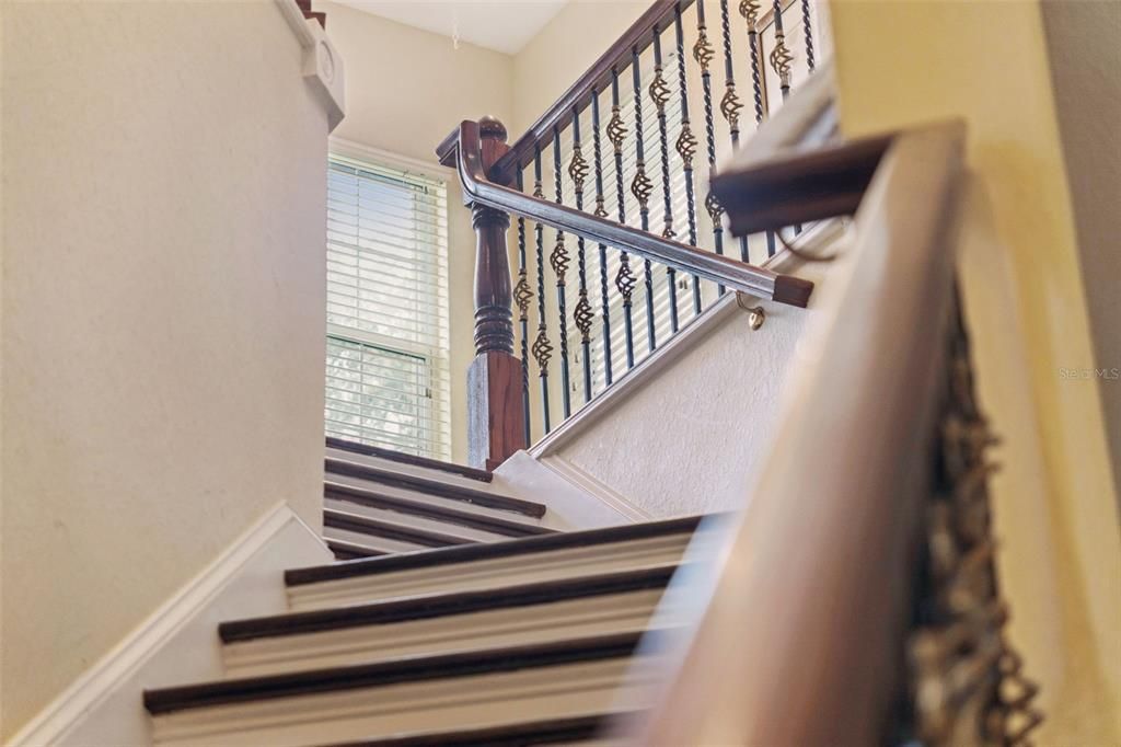 For Sale: $2,160,000 (5 beds, 6 baths, 6141 Square Feet)