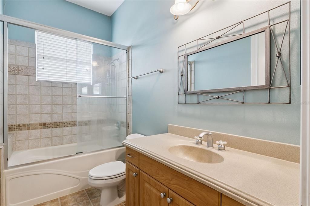 For Sale: $2,160,000 (5 beds, 6 baths, 6141 Square Feet)