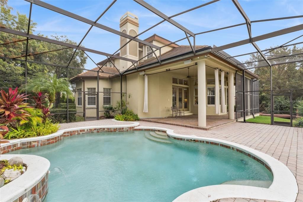 For Sale: $2,160,000 (5 beds, 6 baths, 6141 Square Feet)