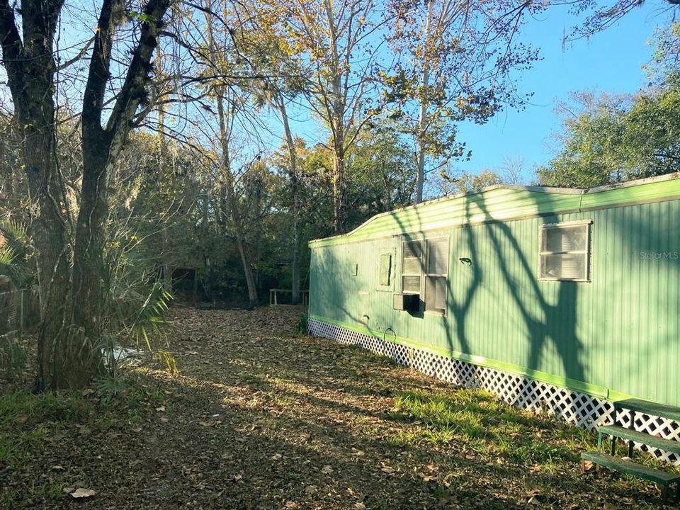 待售: $99,000 (2 贝兹, 1 浴室, 672 平方英尺)