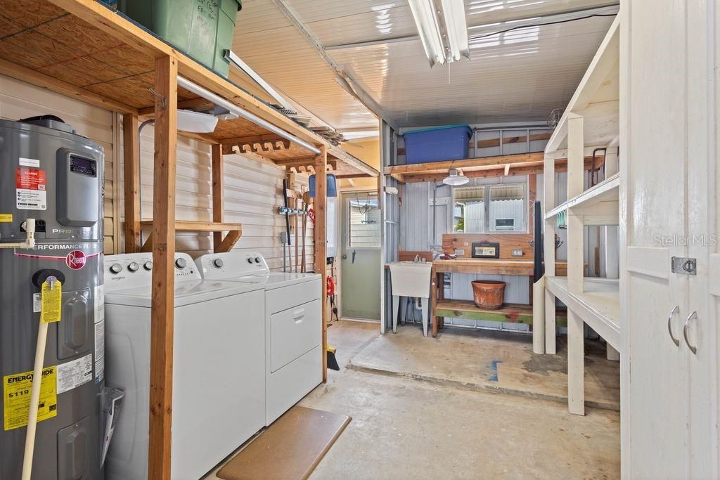 For Sale: $134,900 (3 beds, 2 baths, 1280 Square Feet)