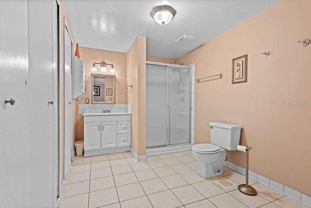 For Sale: $134,900 (3 beds, 2 baths, 1280 Square Feet)