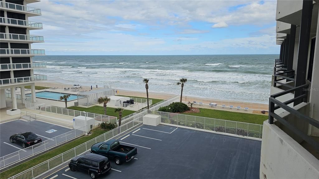 For Sale: $384,000 (2 beds, 2 baths, 1360 Square Feet)