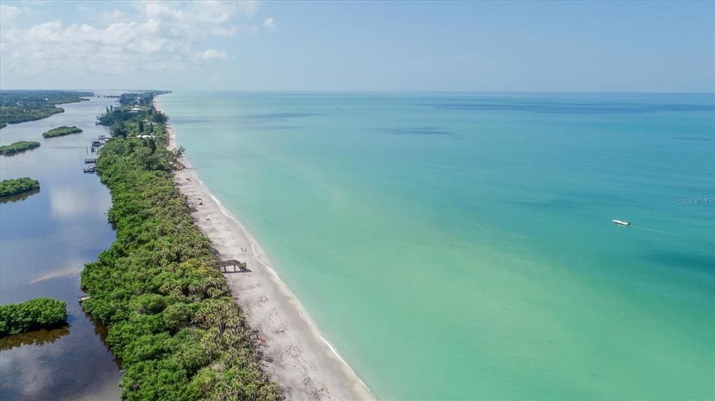 На продажу: $207,000 (2 спален, 2 ванн, 1064 Квадратных фут)