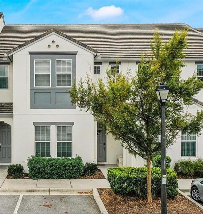 En Venta: $385,000 (4 camas, 4 baños, 2094 Pies cuadrados)