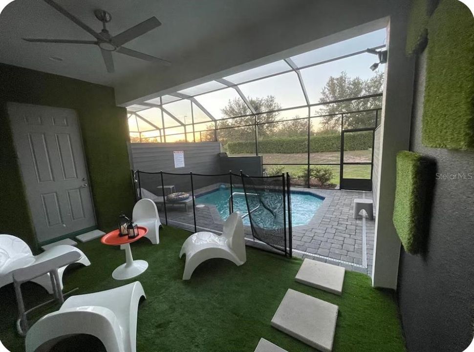 En Venta: $385,000 (4 camas, 4 baños, 2094 Pies cuadrados)