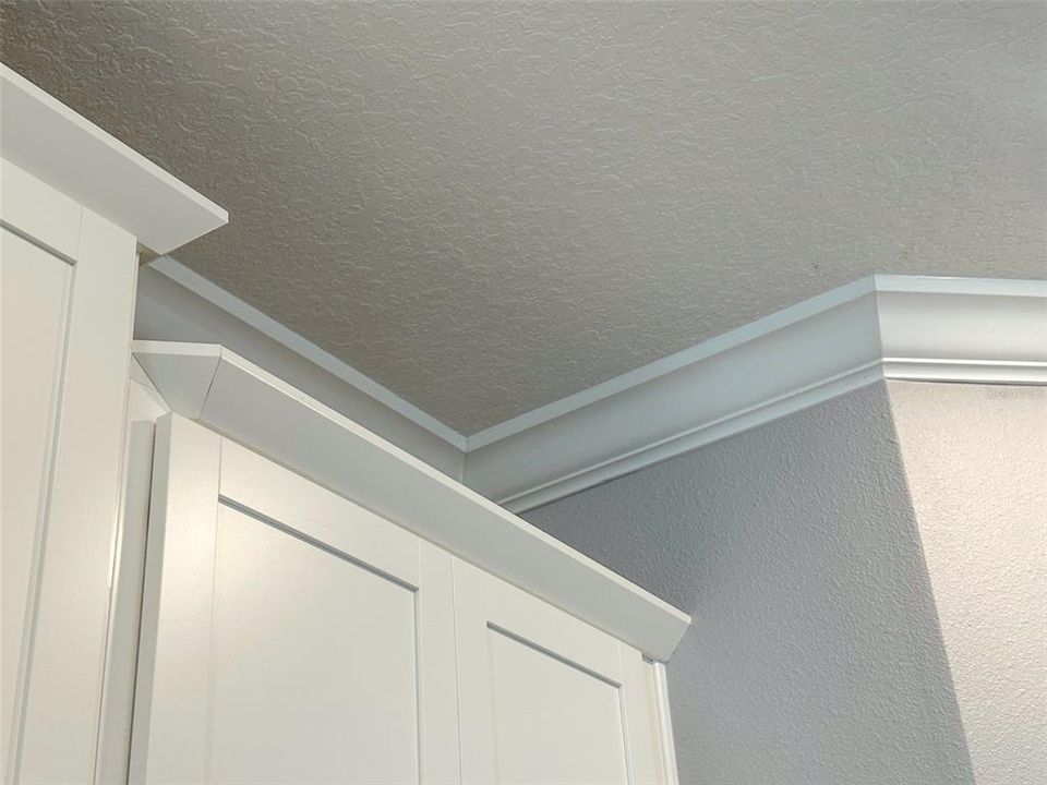 For Rent: $2,300 (2 beds, 2 baths, 1683 Square Feet)