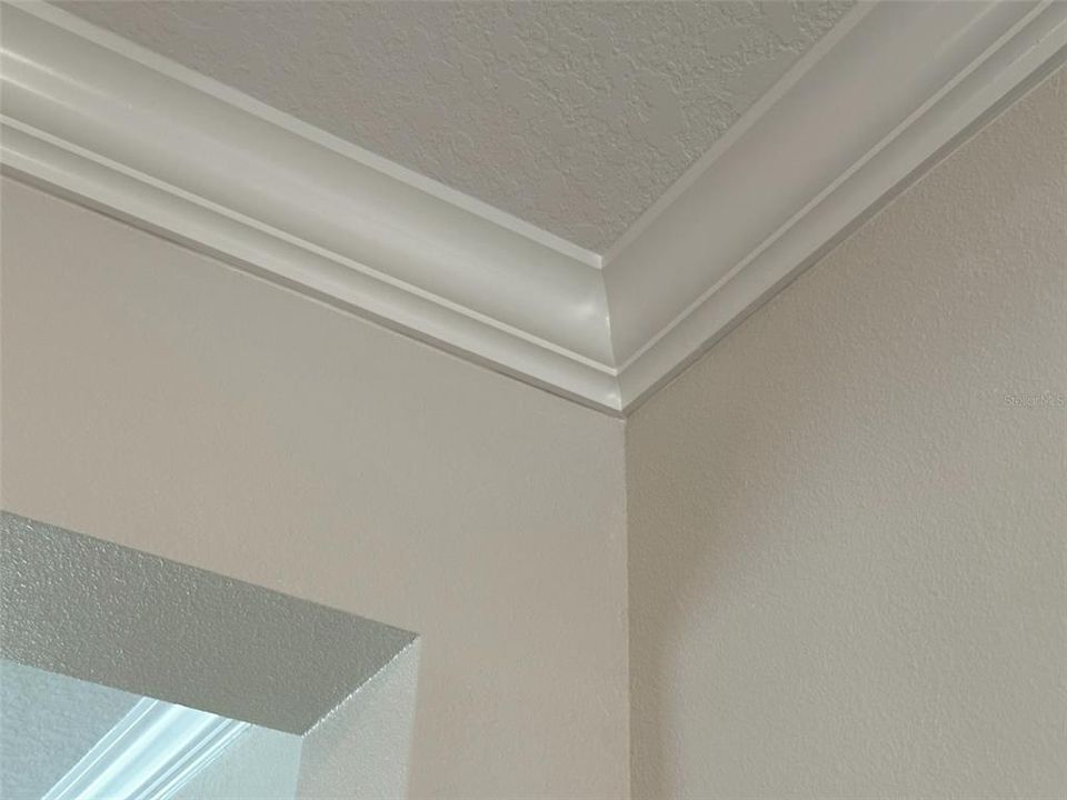 For Rent: $2,300 (2 beds, 2 baths, 1683 Square Feet)