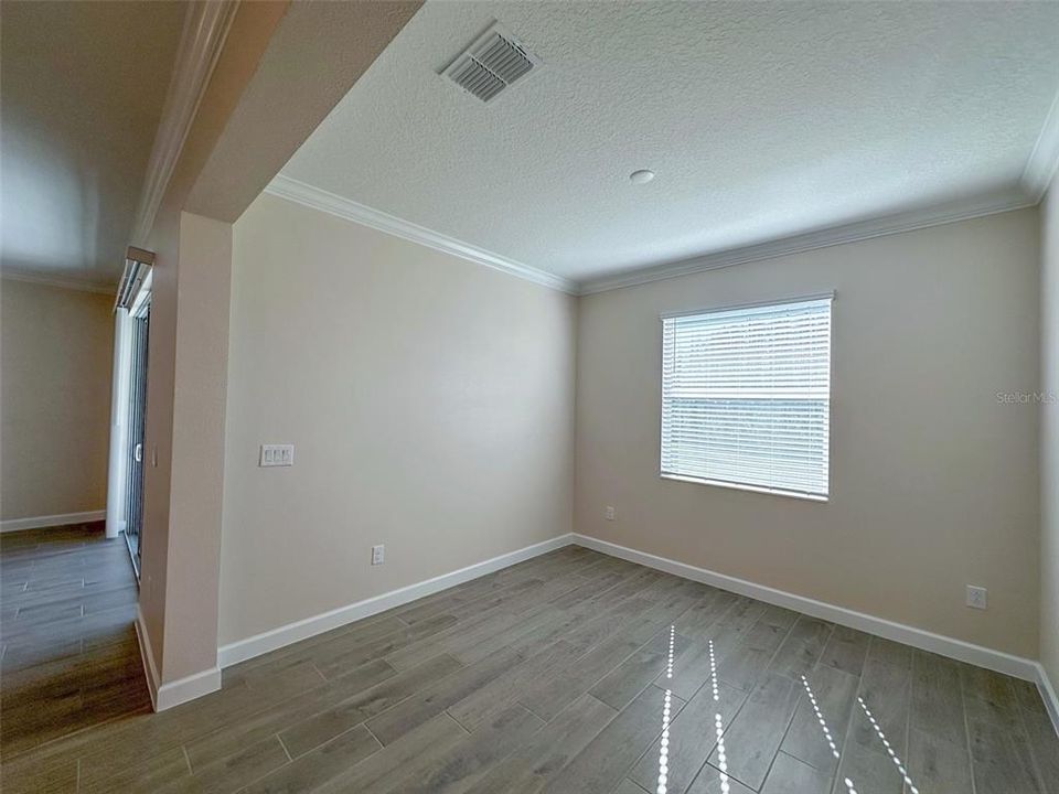 For Rent: $2,300 (2 beds, 2 baths, 1683 Square Feet)