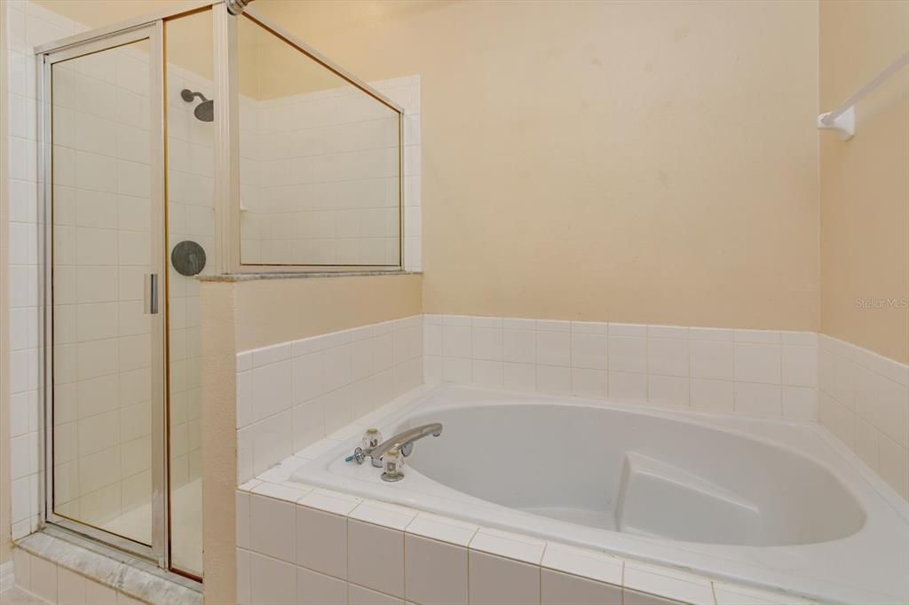 For Sale: $439,000 (4 beds, 2 baths, 1970 Square Feet)