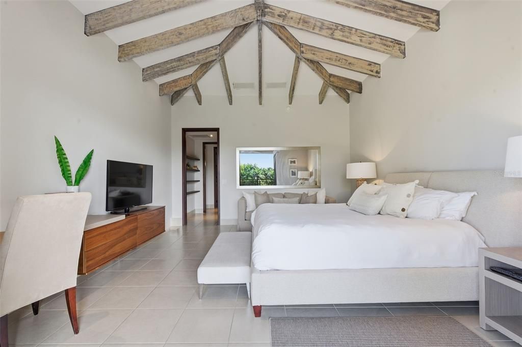 For Sale: $3,950,000 (4 beds, 4 baths, 3461 Square Feet)