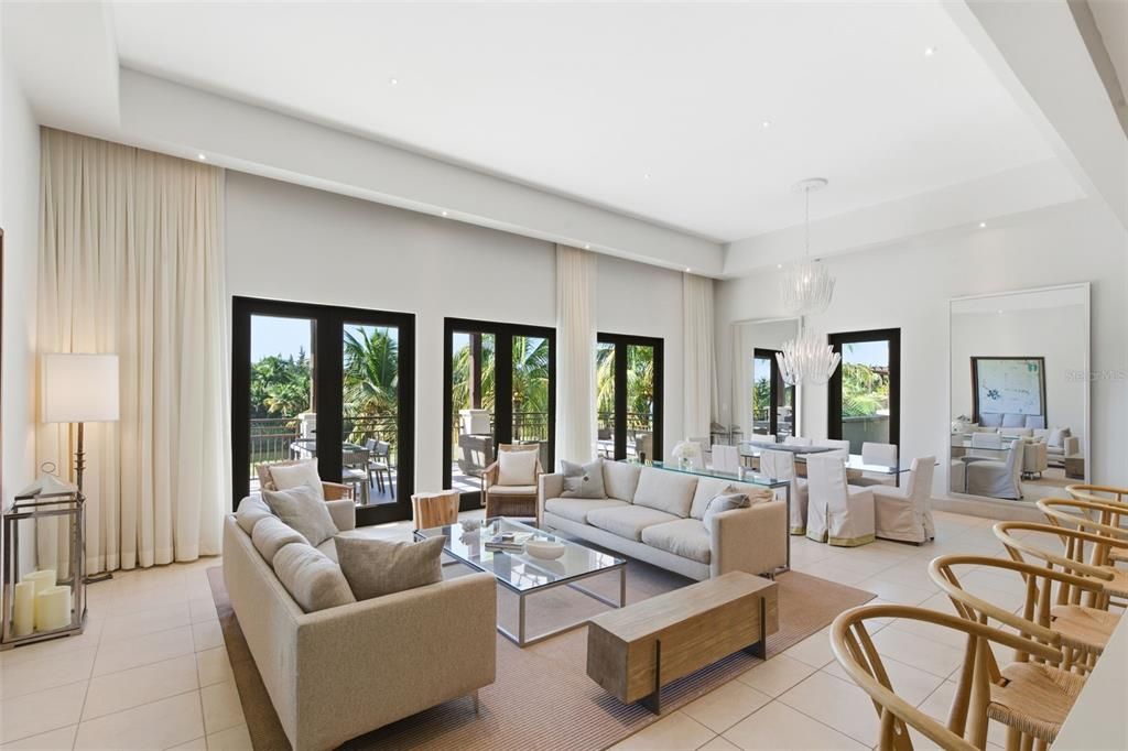 For Sale: $3,950,000 (4 beds, 4 baths, 3461 Square Feet)