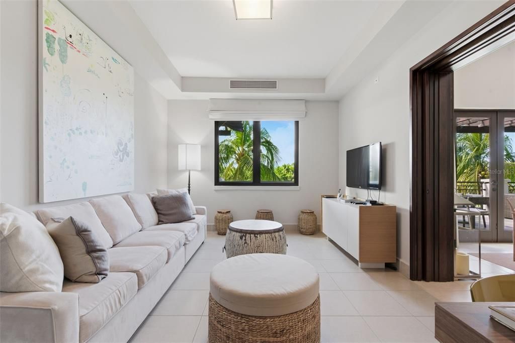 For Sale: $3,950,000 (4 beds, 4 baths, 3461 Square Feet)