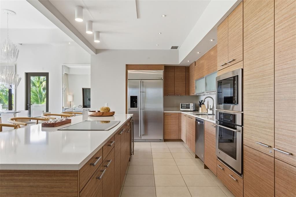 For Sale: $3,950,000 (4 beds, 4 baths, 3461 Square Feet)