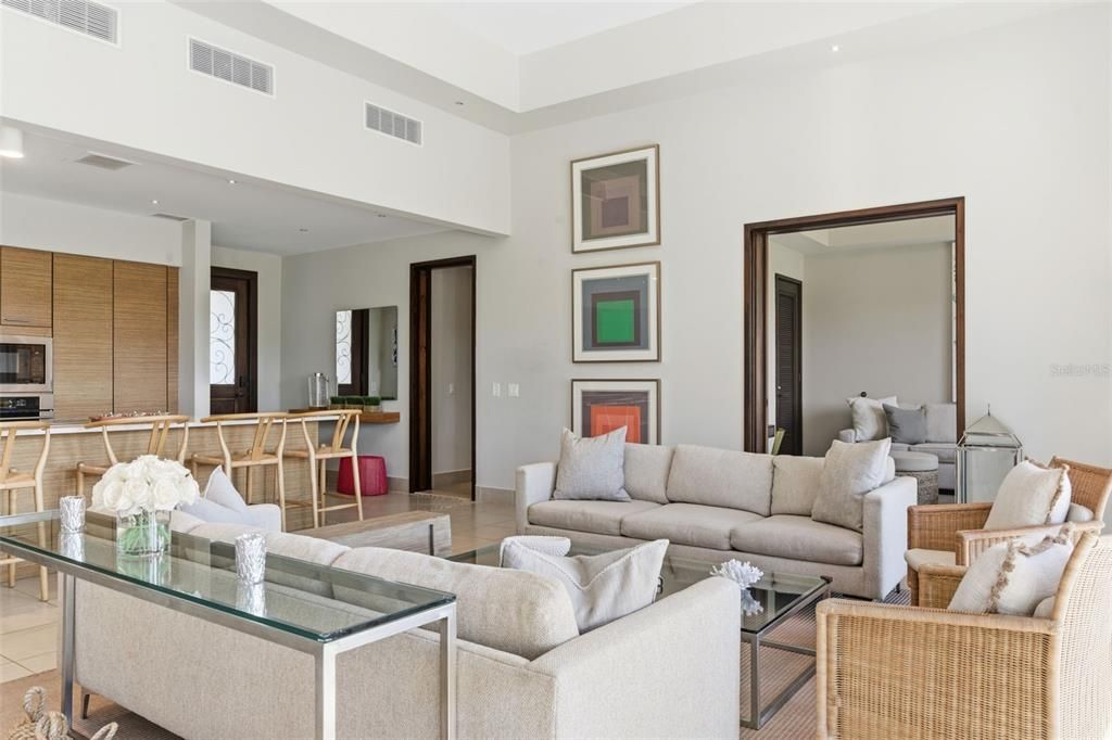 For Sale: $3,950,000 (4 beds, 4 baths, 3461 Square Feet)