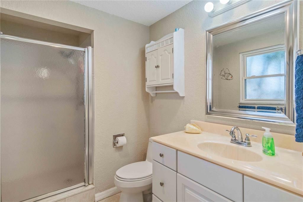 待售: $369,900 (2 贝兹, 2 浴室, 1118 平方英尺)