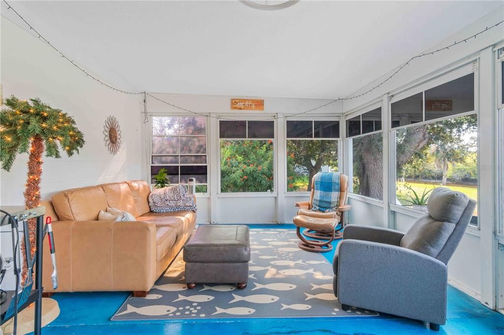 待售: $369,900 (2 贝兹, 2 浴室, 1118 平方英尺)