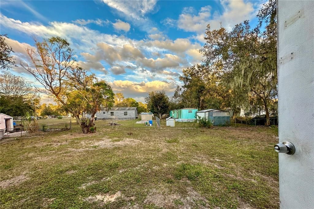 На продажу: $99,000 (3 спален, 1 ванн, 871 Квадратных фут)