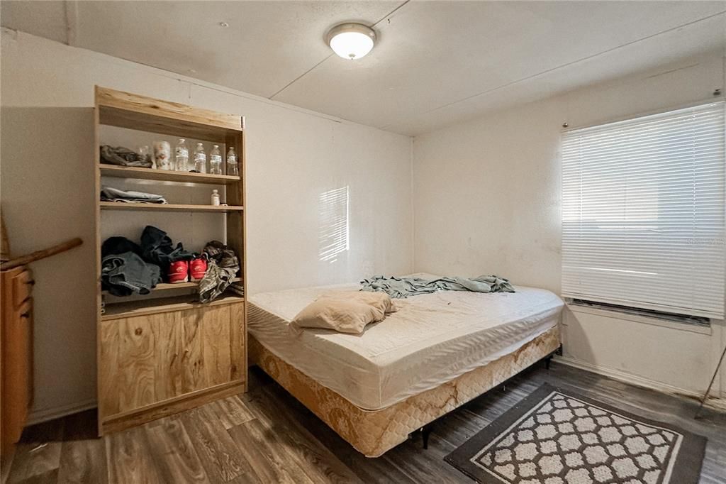 На продажу: $99,000 (3 спален, 1 ванн, 871 Квадратных фут)