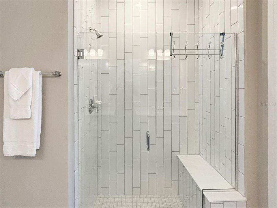 En Venta: $434,388 (2 camas, 2 baños, 1579 Pies cuadrados)