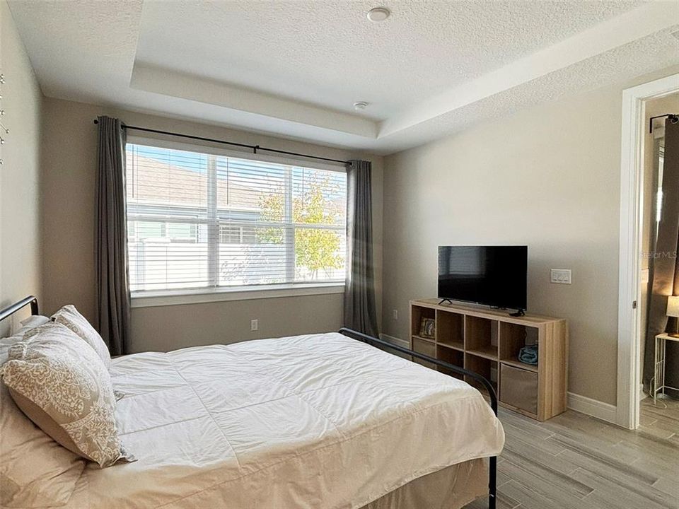 En Venta: $434,388 (2 camas, 2 baños, 1579 Pies cuadrados)