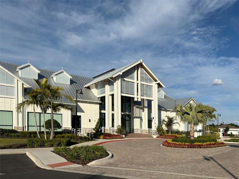 En Venta: $434,388 (2 camas, 2 baños, 1579 Pies cuadrados)