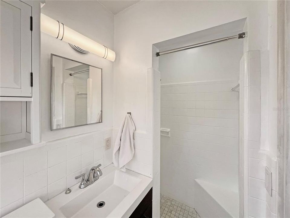 For Sale: $550,000 (3 beds, 2 baths, 1483 Square Feet)