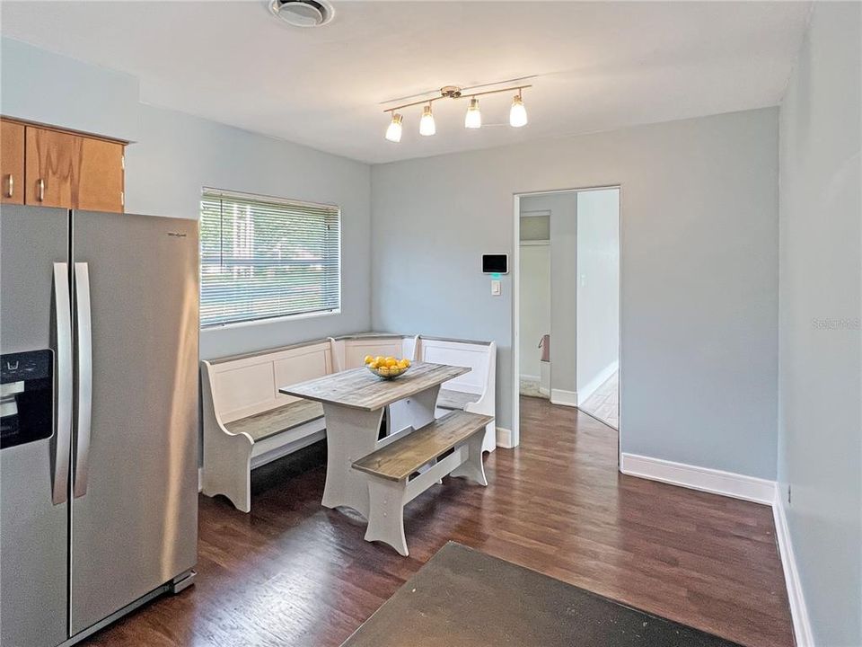 For Sale: $550,000 (3 beds, 2 baths, 1483 Square Feet)