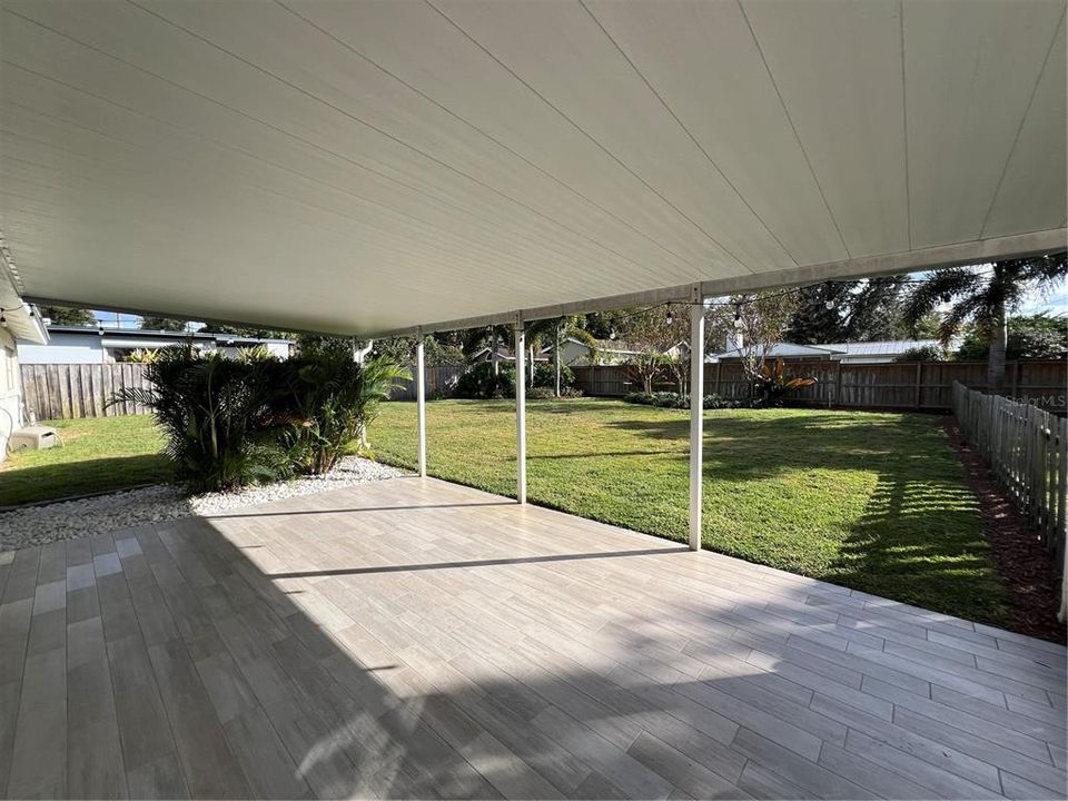 For Sale: $550,000 (3 beds, 2 baths, 1483 Square Feet)