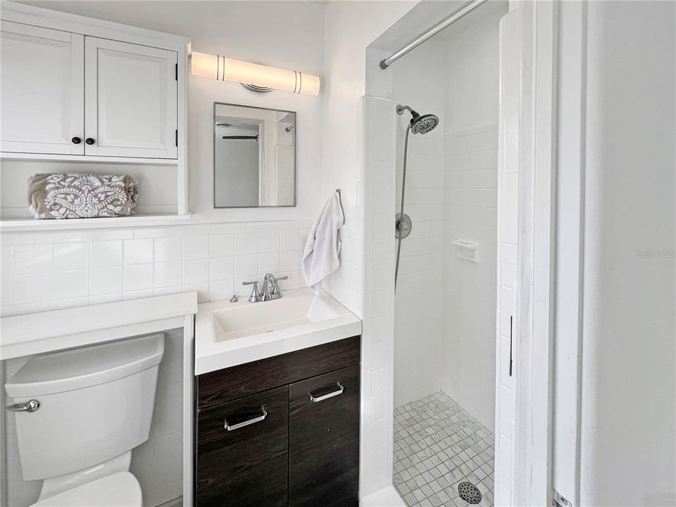 For Sale: $550,000 (3 beds, 2 baths, 1483 Square Feet)